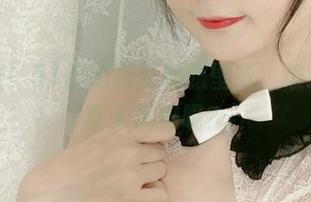 看这里！51酱的高清制服壁纸，谁还在说秋天沉闷呢？