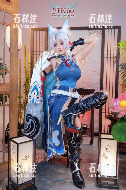 Byoru 这份全套写真:Byoru在YorForger里,那种感觉,谁能抵挡?