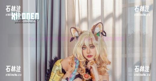 Byoru Byoru与妮可·罗宾的写真合集,随机点击,总能带点惊喜?