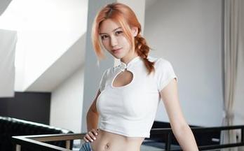 Feilin嗲囡囡 – 点击陈雅漫VICKY的高清图册，猛然发现网袜竟是魔法师的道具～