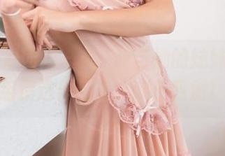 GIRLT果团网 – 龚玥菲与她的妹妹，在这组精选作品里，欢乐四射！