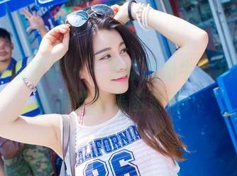 IMiss爱蜜社 – 一只慵懒奶牛，九尾Ivy私房里的美图史诗！