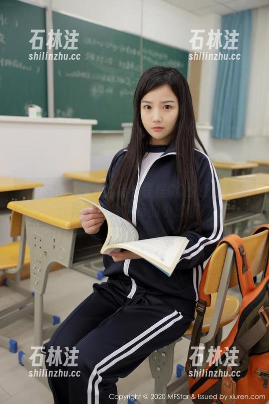 MFStar模范学院 - 程程CC的红裙合集：奔跑中会飞扬的小旗帜！