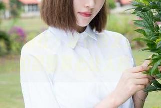 MiStar魅妍社 – 泳衣也太妩媚了吧，杨漫妮私拍原图真心让人移不开眼！