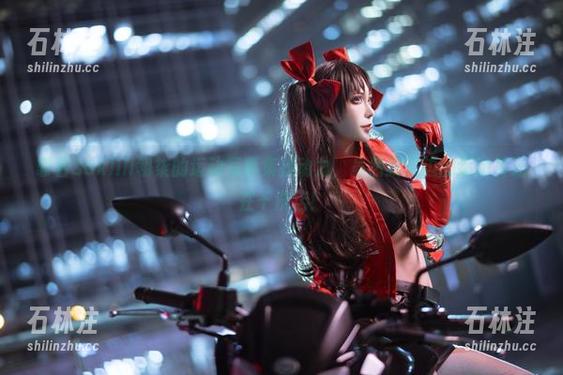 Sakiiii翎柒 靠着Sakiiii翎柒的运动写真集找动力,虽然我这边的运动裤还在干洗店!