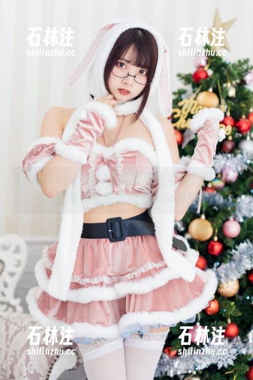 Tomiko(とみこ)美腿写真全集：让人不愿移开视线的腿部show！