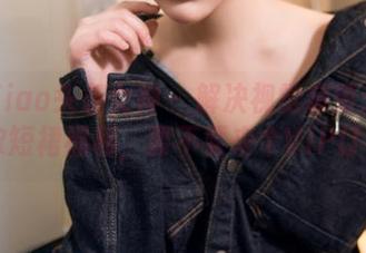 TouTiao头条女神 – 解决视觉疲劳：JennyR短裙福利，要不要来个VIP订阅？