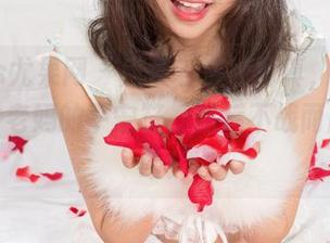 UGirls尤果网 – 唐溪若清纯写真，图包内容堪比老妈的平安符，阅后不战而胜，哈哈！