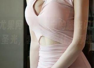 UGirls尤果网 – 李思宁的睡衣闪现，不带一点圣光，套图依然让人浮想联翩