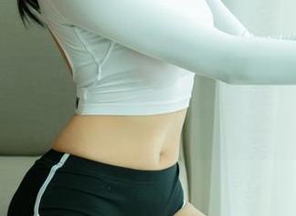 UGirls尤果网 – 就在这儿，杨果果最新的裸足分享等你来解读