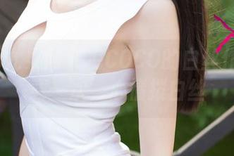 UGirls尤果网 – 毛COCO的白丝作品：下载一次，心情拨白丝