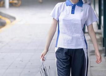 Xiuren秀人网 – 每个细节都迷人：Miko酱的私拍套装图包收录
