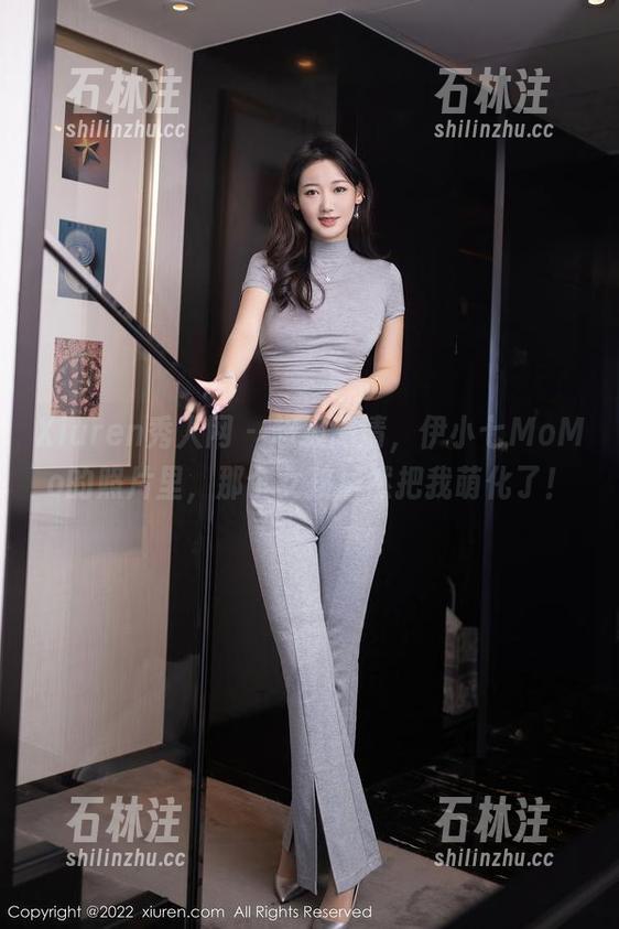 Xiuren秀人网-伊小七MoMo Xiuren秀人网 - 超级高清,伊小七MoMo的照片里,那个女孩居然把我萌化了!