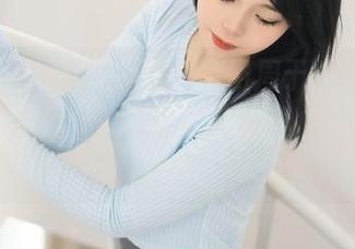 Xiuren秀人网 – 来看这组周于希Sandy的旗袍作品，放下你的烦恼和减肥计划吧！