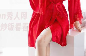 Xiuren秀人网 – 白白Alina的厨娘套图：这蛋炒饭看着就想吃，身心都要放飞了啊！