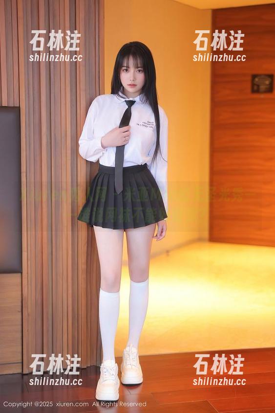 Xiuren秀人网 - 米亚Mia的无圣光秀——谁说网袜不能好好穿？