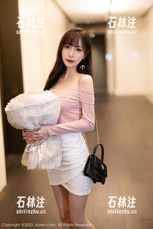 Xiuren秀人网-雨夕cy Xiuren秀人网 - 雨夕cy的图集:自拍,谁说一定要摆pose