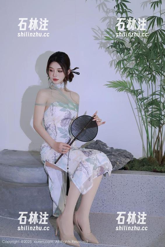 Xiuren秀人网-顾楚楚Maily Xiuren秀人网 - 要不你也给顾楚楚Maily的“裤里丝”加个标签,高清至上,各种风格由你选!