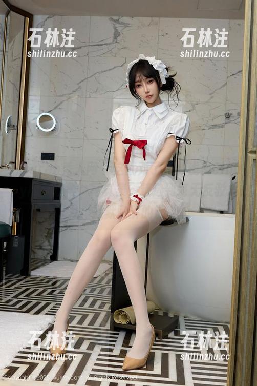 Xiuren秀人网-颜浅浅Cindy Xiuren秀人网 - 这就对了,颜浅浅Cindy的‘温柔’写真集,精选到毫无反驳之力,默默刷屏的那种。