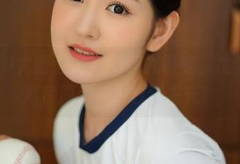 YouMi尤蜜荟 – 梦的花九裂变，沈梦瑶的私房原图皮肤白到发光！