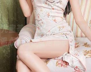 YouMi尤蜜荟 – 在无圣光的写真旋涡中，温心怡漫步欲望都市的风景