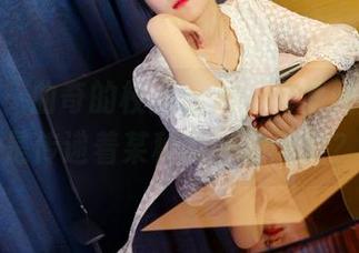 pans – 曲奇的校园狂欢，高清原图难道是传递着某种微妙的情绪？