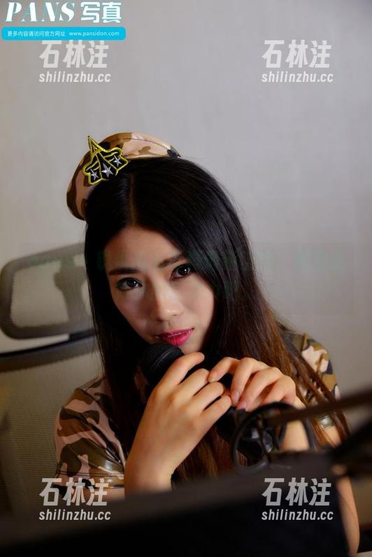 pans-锐锐 pans - 锐锐黑丝写真最新上线,提前备好你的口水巾吧。