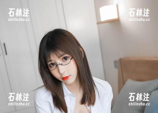 w黑米粥w w黑米粥w护士特别版,可能比医院穿的还要夸张吧?