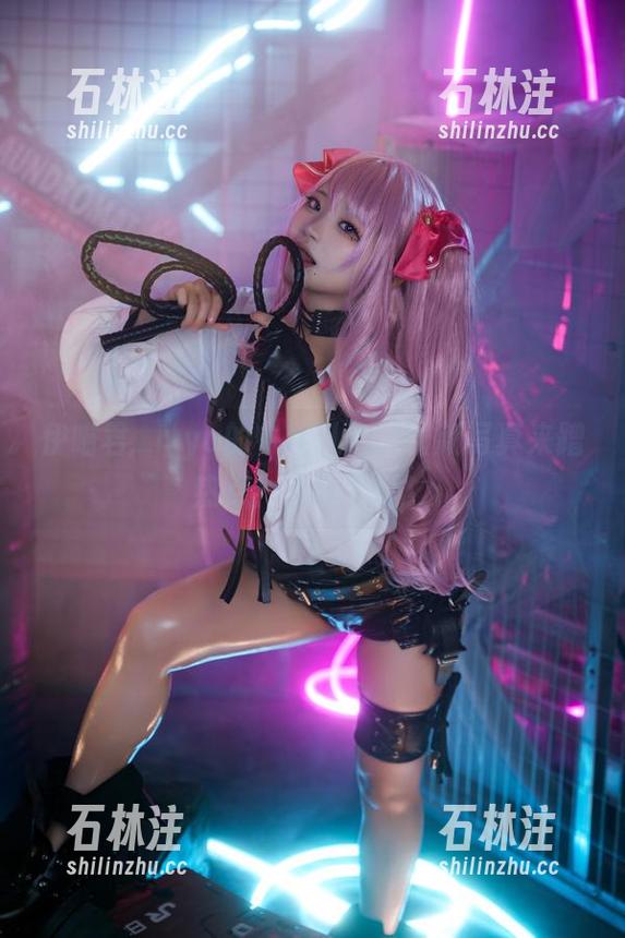 伊喵君_Nya 伊喵君_Nya的中秋礼物,最新写真来蹭热点!无敌了吧!