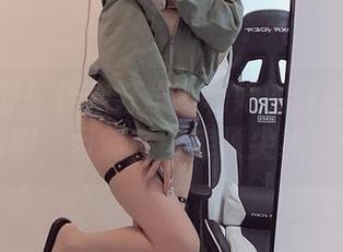 珍稀资源！佳佳好难啊和她的蓝色吊带体操服，目前在图库顶尖线上！