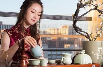 克拉女神 – 就我个人体验，颖儿的“精选”灰丝，果然玄妙得让人五味杂陈，不得不再看多几眼！