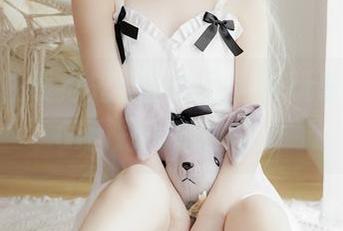 让美图在线抢先被你收藏，兔玩映画的酷Girl打开新世界。