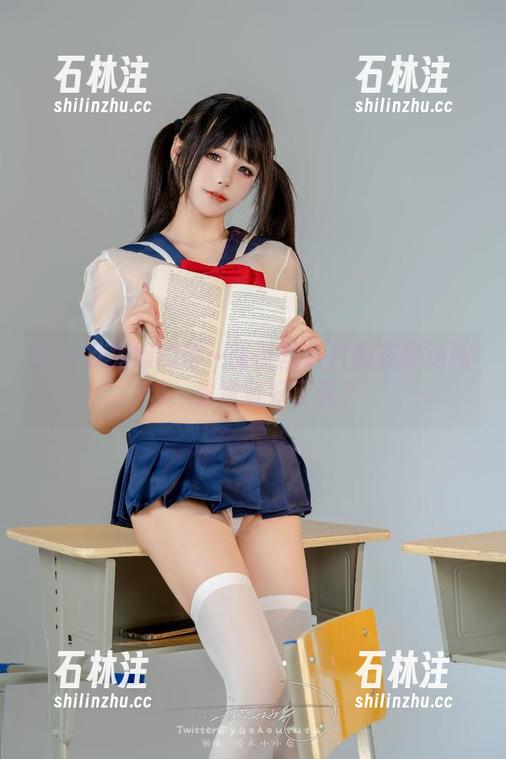 咬一口兔娘 咬一口兔娘的每一张蕾丝照片都在挑逗眼球,你准备好了吗?