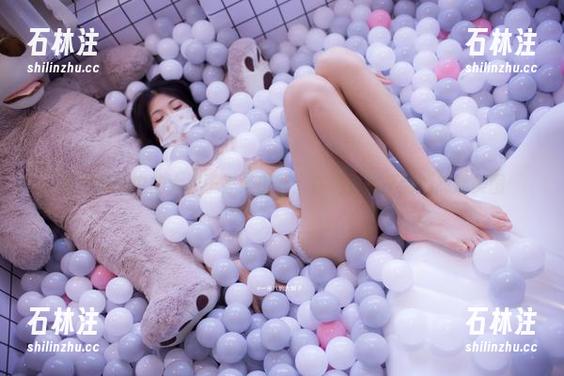 大梨子不是御姐 夏平玲花中的大梨子不是御姐:你绝对想不到的高清美图