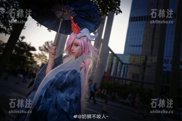 最新奶狮不咬人学姐写真合集：你的逆袭学姐已上线
