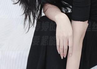 小众视觉 – 有了婷婷的全套裤里丝，谁还需要超能力？
