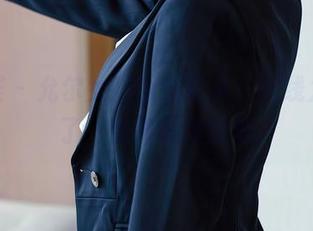 尤蜜荟 – 允尔女孩系列写真，光线太阴郁了，套图还凑合吧