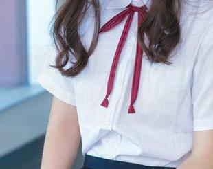 推女神 – 制服的寓意？看刘飞儿Faye的作品，才明白这才是重要的组合。