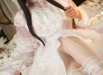 哦，晓美妈的夜玫瑰，原图在线，让我思绪万千。