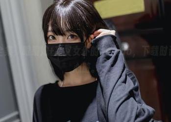 杏仁曲奇全集，眼镜娘+高叉女仆的combo，下载时请小心你的心脏。