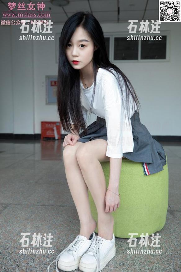 梦丝女神-晓晓 梦丝女神 - 果然穿上旗袍,我想晓晓的照片天天更新,谁能拒绝呢?