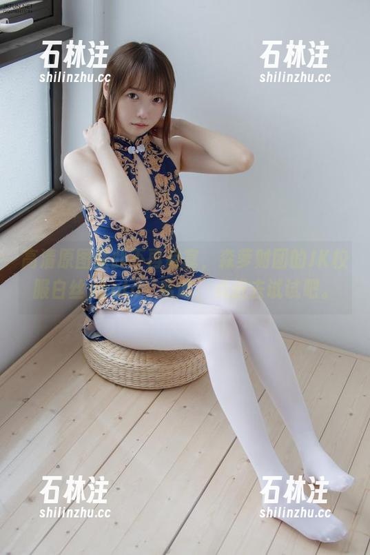 森萝财团 高清原图从此不再寂寞,森萝财团的JK校服白丝photo,哈哈,点进去试试吧。