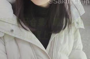 樱群的旋转木马合集，瞧她的姿态，恨不得让我也想上去转一圈。