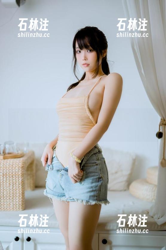 汪知子 不看不知道,汪知子的夏天美图让“无圣光”也充满神秘~