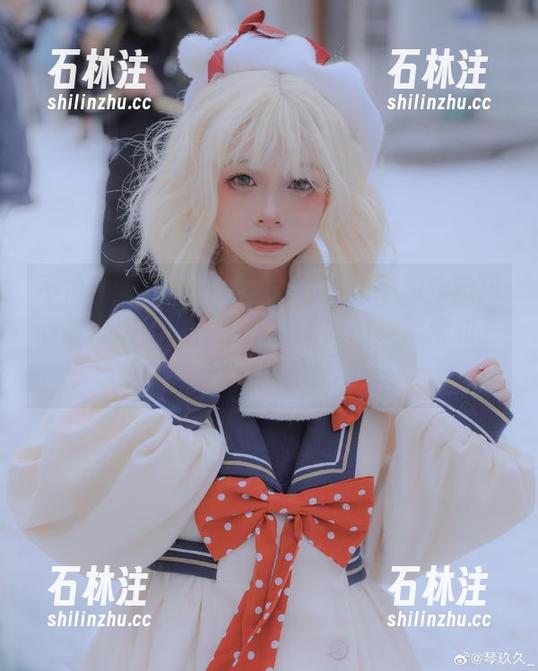 清青琴玖 不怕热的清青琴玖带来的新作品集:微风晚霞心跳不止,更新告诉我们,浪漫和戏谑是绝配!