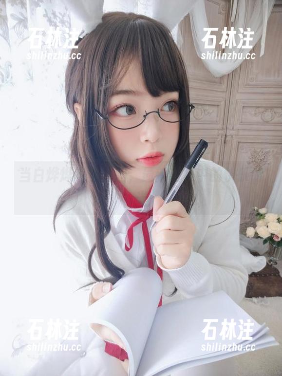 当白烨烨遇上校园，最新图集中的快乐时光