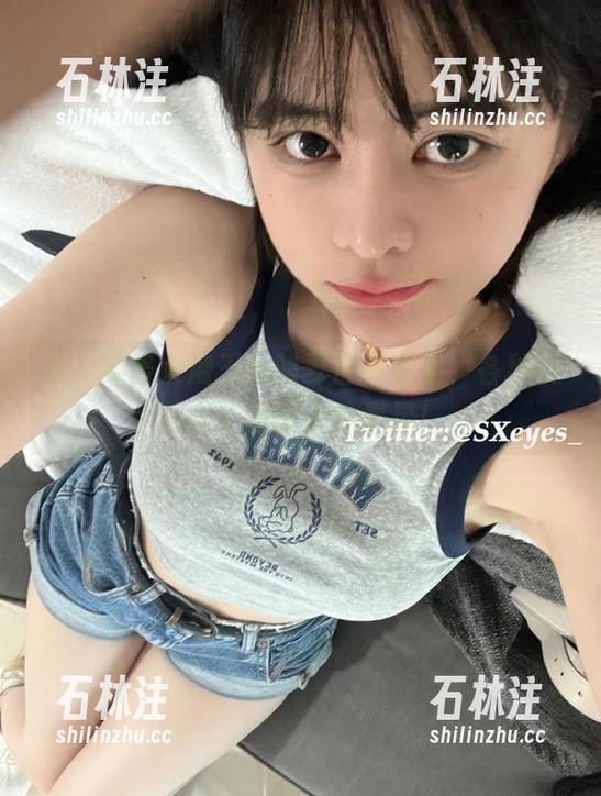 喜闻眼酱大魔王w的夏日写真集，各种资源成了我眼中的星星！