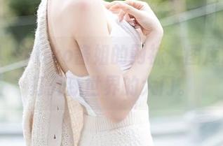 秀人网 – Miko酱姐的网袜，图库精选，打开新世界的大门。