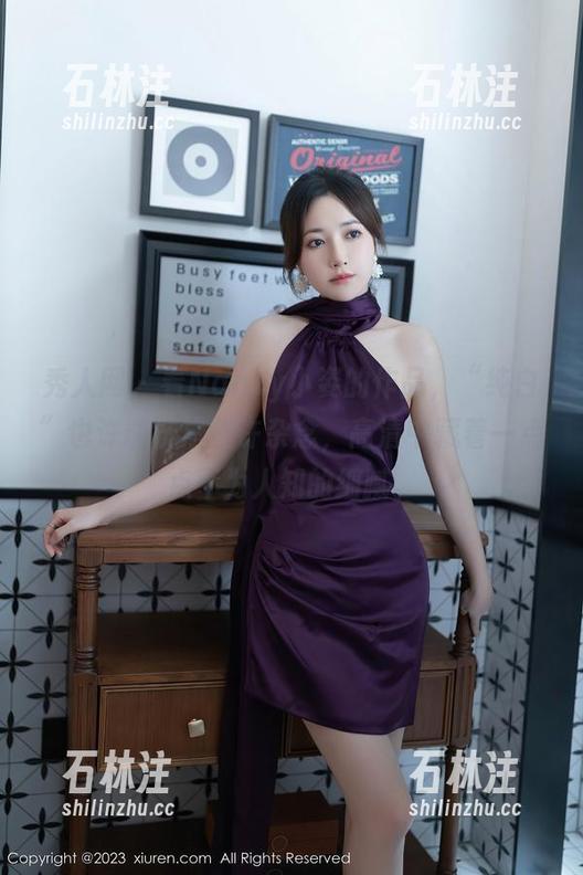 秀人网 - 看Nancy小姿的作品，“纯白”也许能洗净些许杂念，高清中藏着一点点不为人知的细腻。