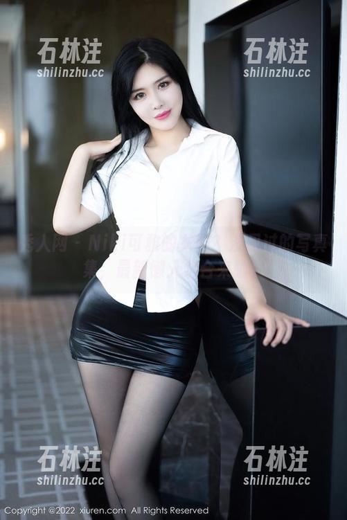 秀人网 - Niki可雅的女友？没见过的写真集，最新懒人组合来啦！